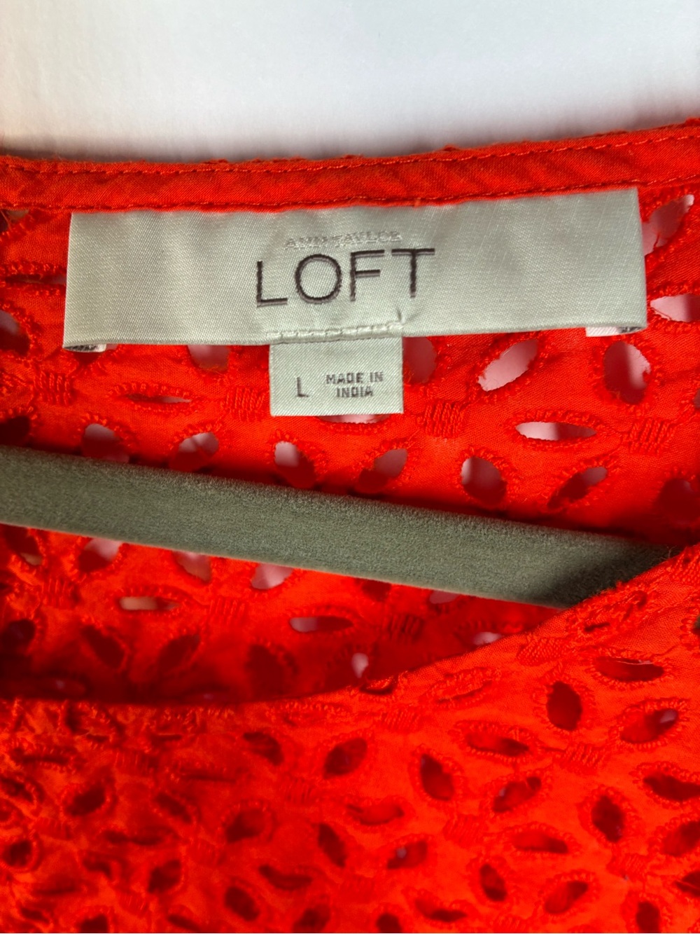 LOFT Bright Orange Eyelet Lace Yoke Short Sleeve Blouse Size Large - Picture 3 of 7